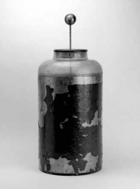 The Leyden jar, discovered in1745, was of fundamental importance in the medical application of electricity.
