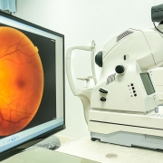 iStock 1216658919 fundus camera