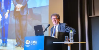 WCN2025 Day34 HD 189 Prof Steven Lewis