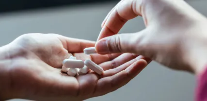 IStock 1499955392 White Tablets